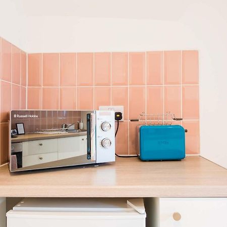 1 Bed Central Cardiff Apartment מראה חיצוני תמונה